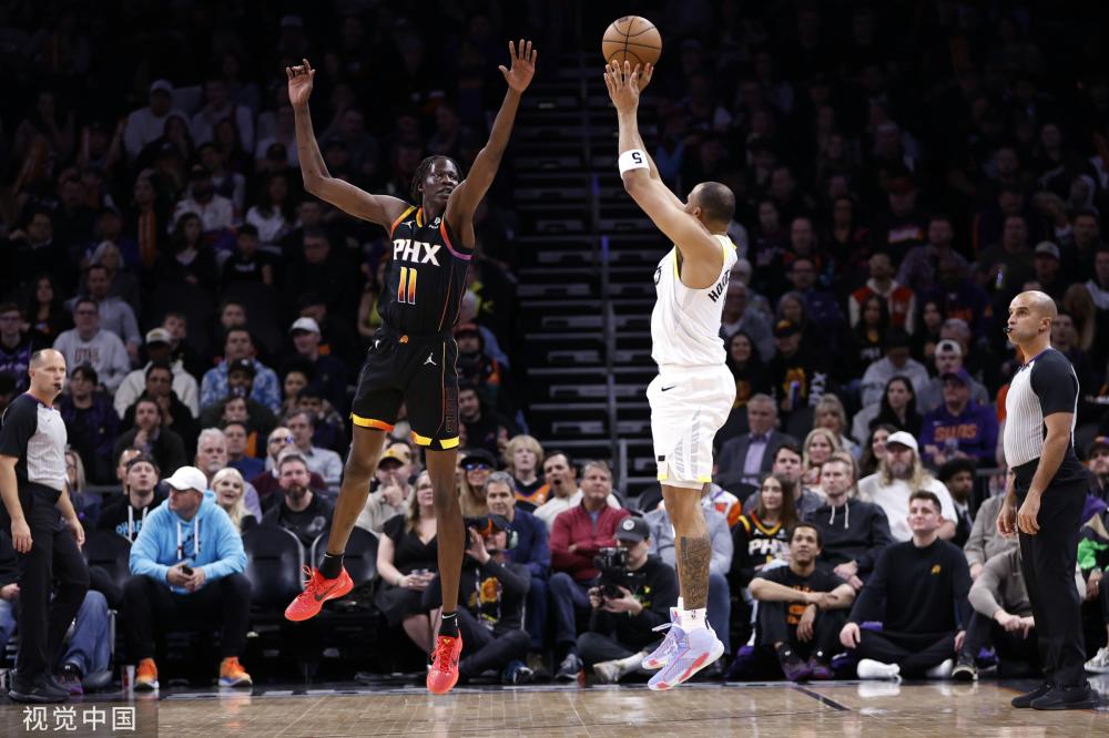 上纷纷破门 上纷纷破门