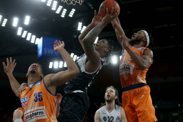 克里斯蒂亚 克里斯蒂亚