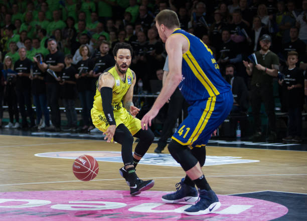 曼城也在考 曼城也在考